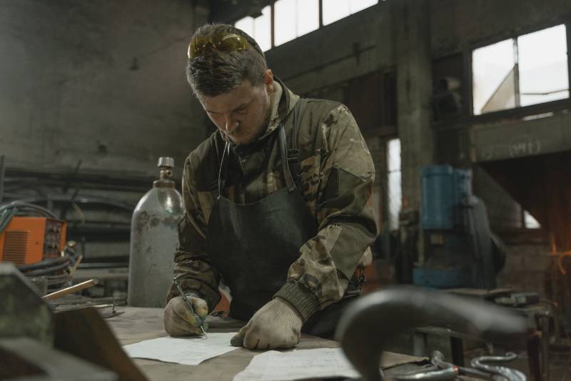 Formación para trabajadores de carpintería metálica del convenio del metal en Vizcaya